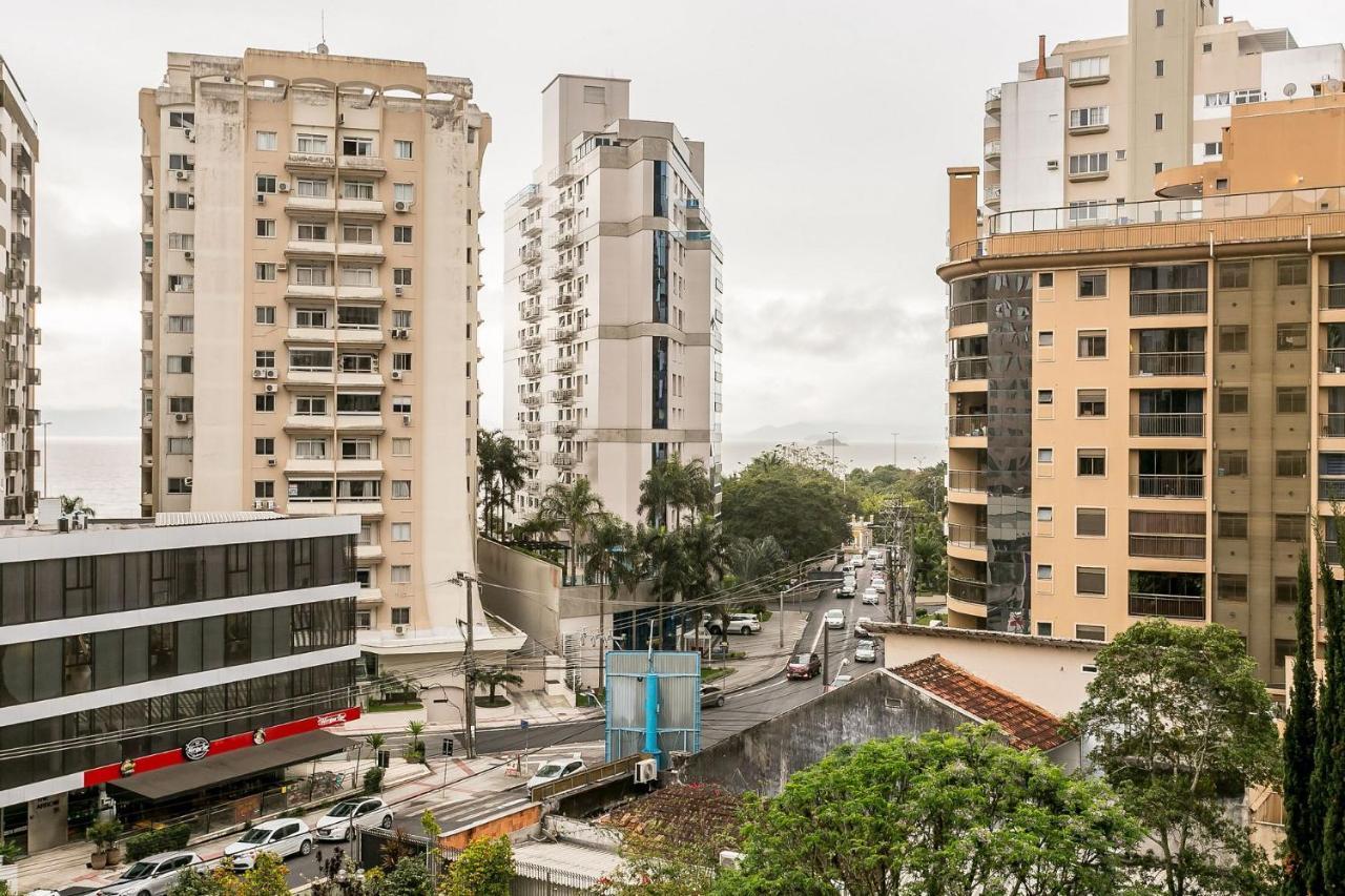 Appartement Moderno, espaçoso localizado a uma quadra do Shopping Beira-mar CA06I à Florianópolis Extérieur photo