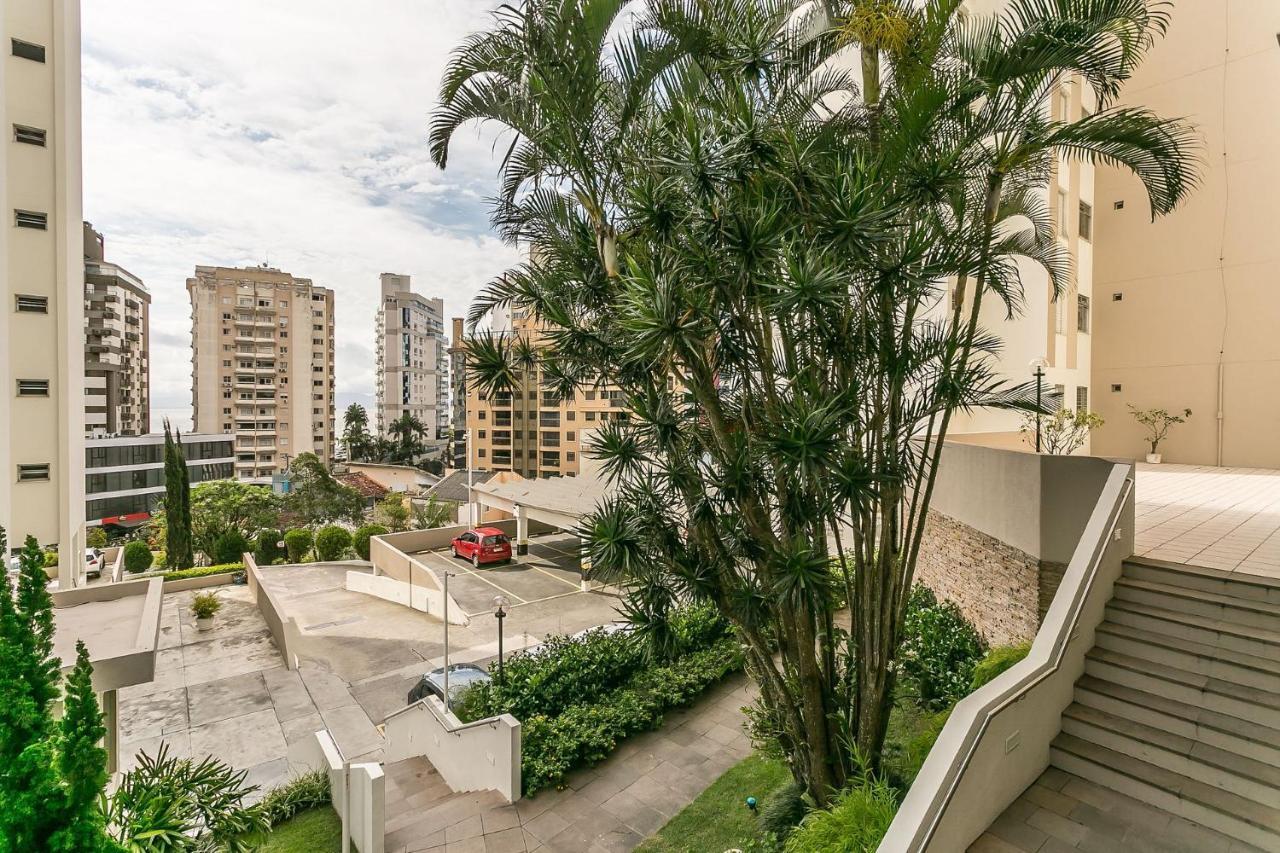 Appartement Moderno, espaçoso localizado a uma quadra do Shopping Beira-mar CA06I à Florianópolis Extérieur photo